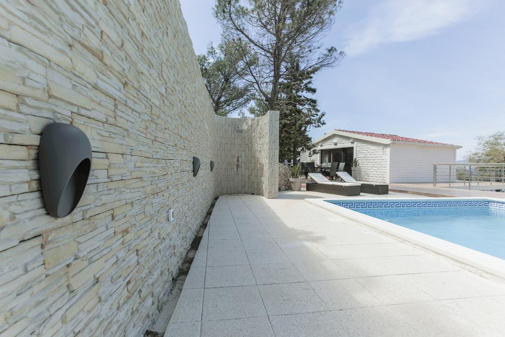 Villa Mendes Zastrazisce Ngoại thất bức ảnh